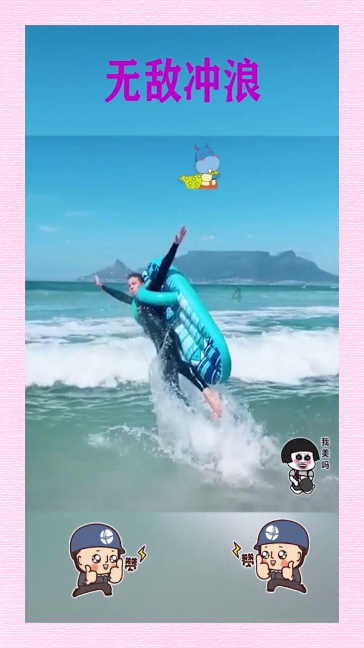 黑色打底衫性感霸气,搭配皮衣外套,这样的帅气小姐姐你心动了吗?红迪网-分享你的喜悦,探索更多精彩